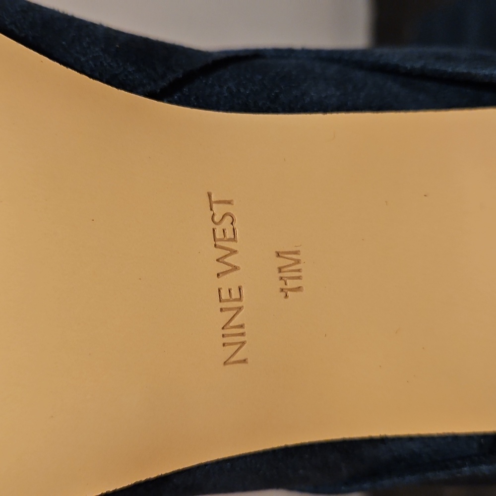 NWOT Nine West Faux Suede Womens Glitch Pointy Toe Slouchy Dress Boots Sz. 11 - Picture 8 of 9